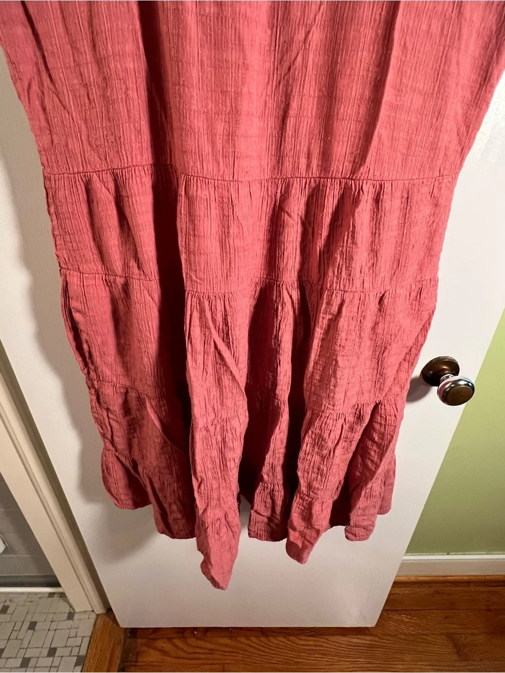 Knox Rose Women’s Sz Medium Mini Dress Pink Gauzy Flutter Sleeve Crewneck Tiered